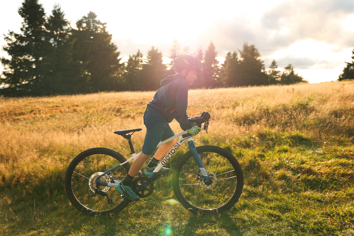 Gravel Bike oder Rennrad für Kinder – welches Rad passt zum Einstieg in den Radsport?