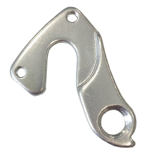 Derailleur hanger with mounting